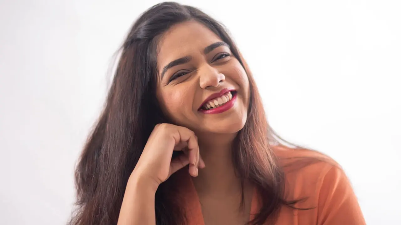 হলদে দাঁত সাদা করতে এই ৫ খাবার খান