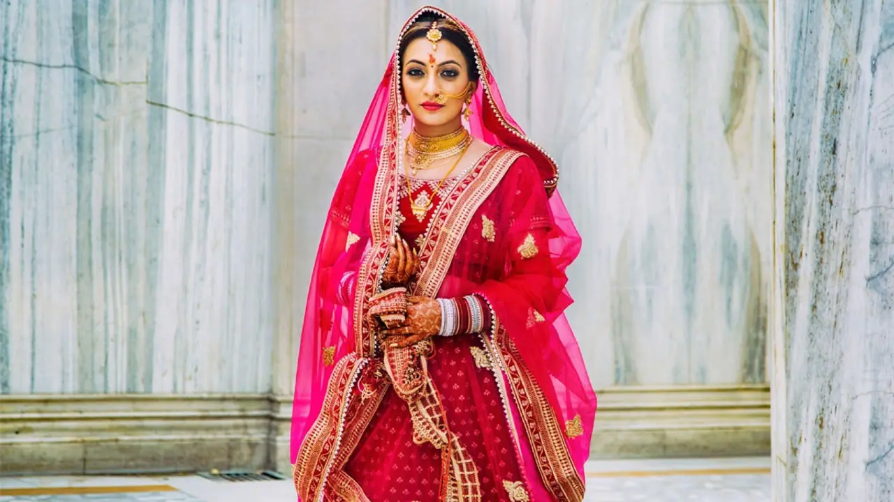 প্রাক্তন প্রেমিকার বিয়ের দাওয়াত পেলে কী করবেন?