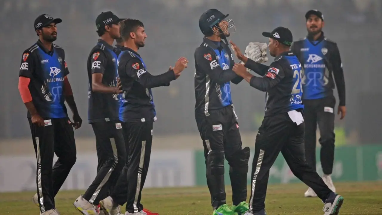 প্রথম ম্যাচেই বড় জয় রংপুরের