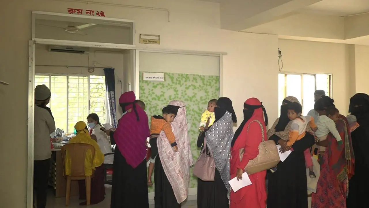 শীতের সঙ্গে বাড়ছে শিশুদের রোগ, হাসপাতালে চাপ