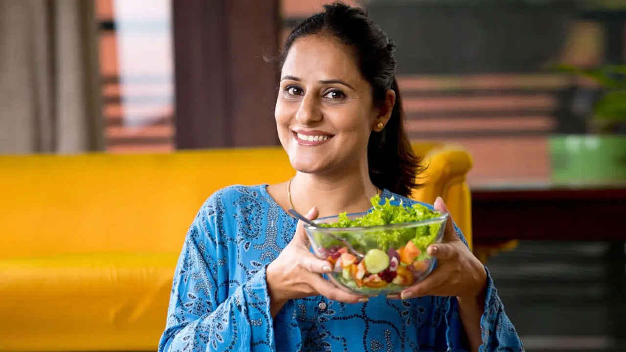 যেসব খাবার লিভার পরিষ্কার রাখবে