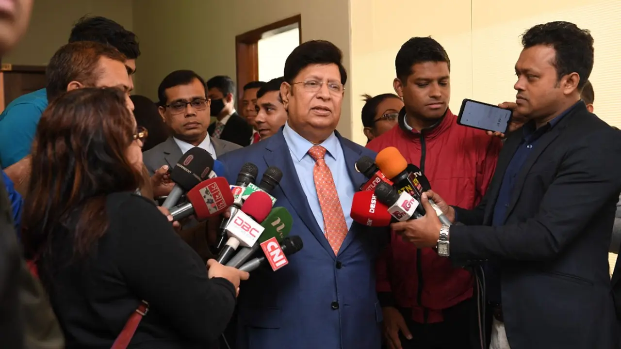 ‘আমরা অন্য কারও ধানে মই দেই না’