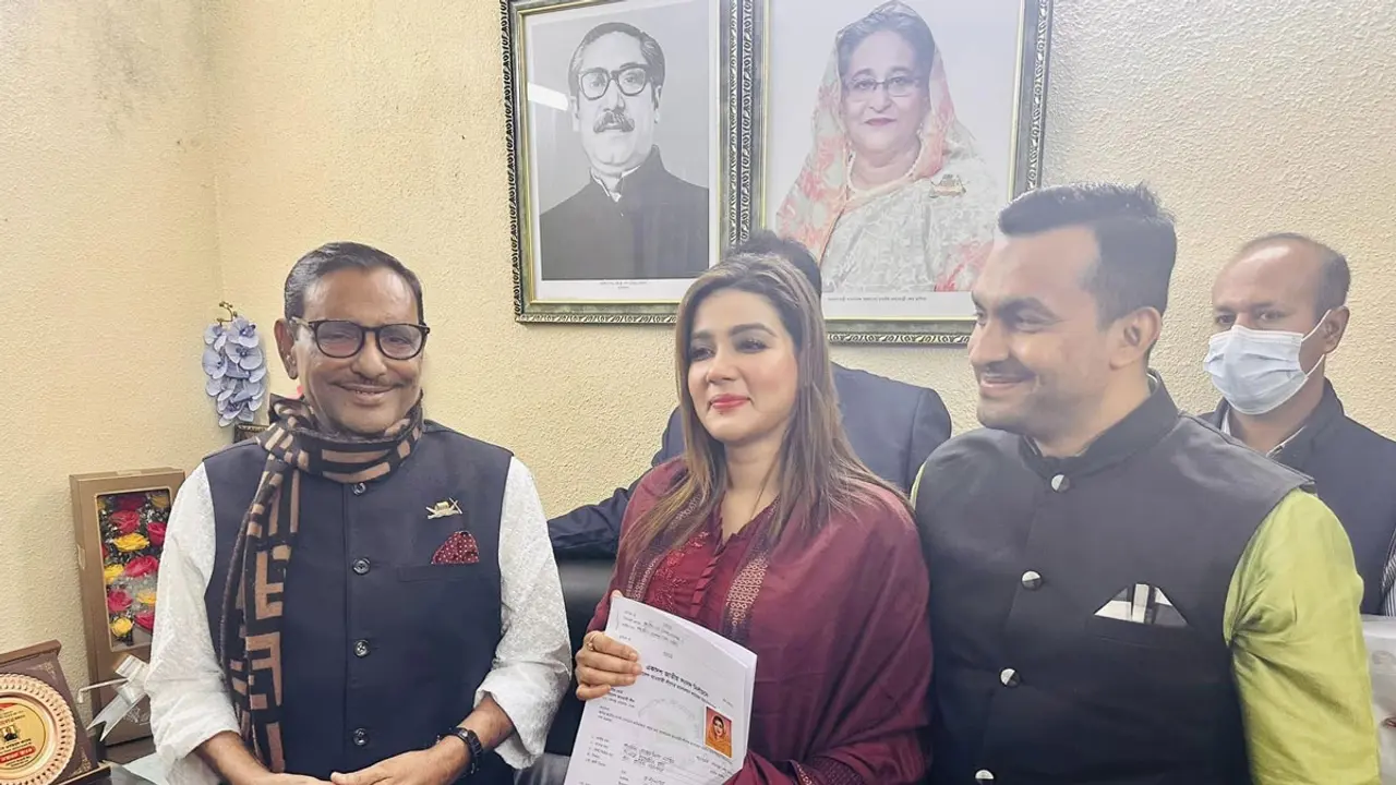 নৌকার মনোনয়ন না পেয়ে যা বললেন মাহিয়া মাহি