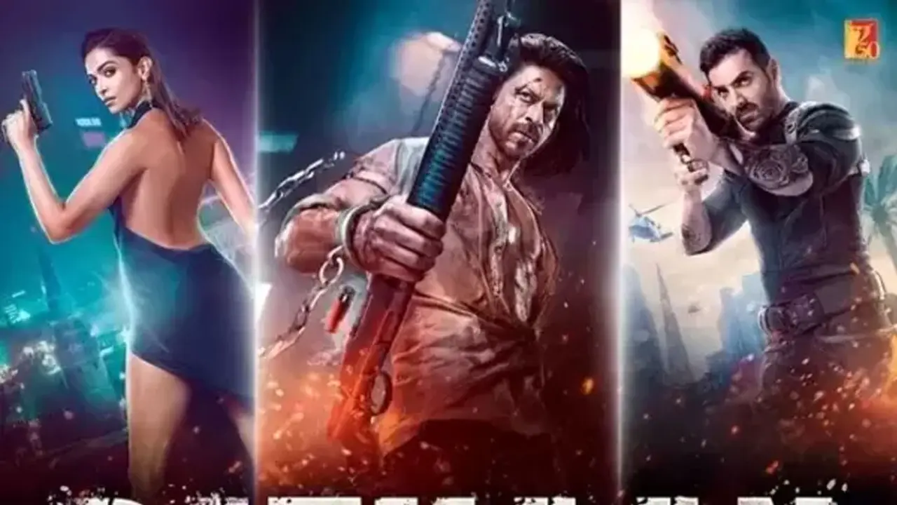 ‘পাঠান’ প্রকাশ্যে আসছে আজ, পোস্টারে কাঁপাচ্ছেন শাহরুখ-দীপিকা-জন