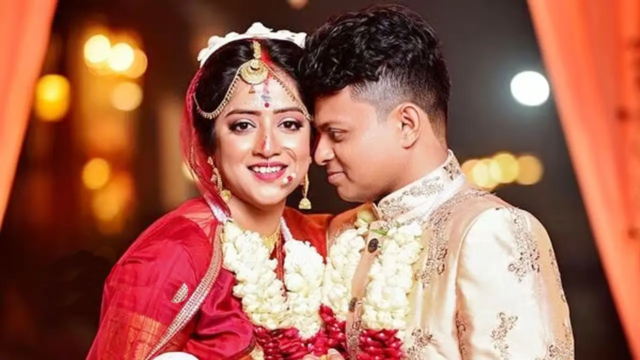 ‘খাটো’ বরকে বিয়ে করে কটাক্ষের শিকার রুশা
