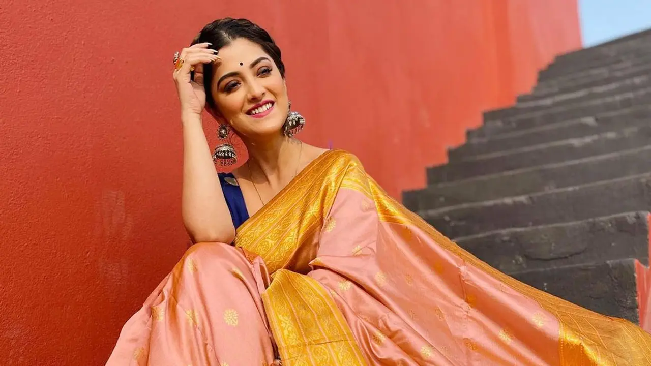 খোলামেলা পোশাক-চুমুতে আপত্তি এই অভিনেত্রীর