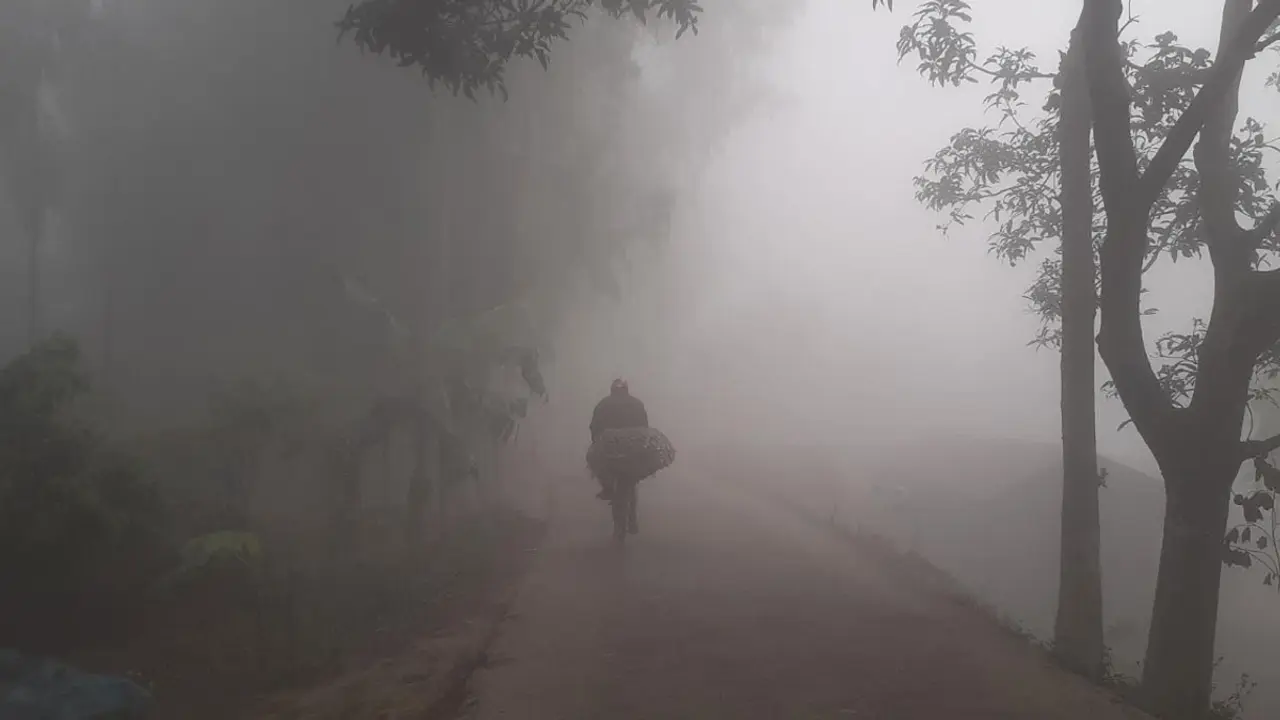 পঞ্চগড়ে তাপমাত্রা বাড়লেও কমেনি শীত তীব্রতা