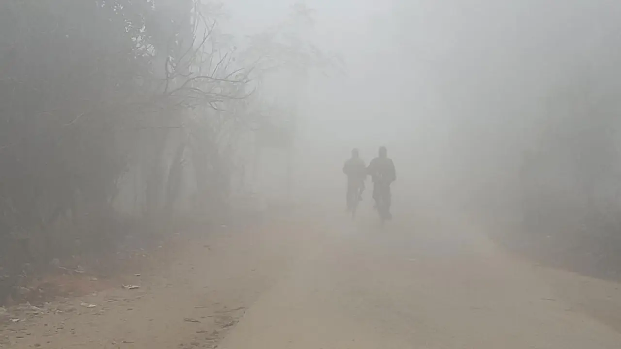 পঞ্চগড়ে বেড়েছে শীতের দাপট, কমেছে তাপমাত্রা
