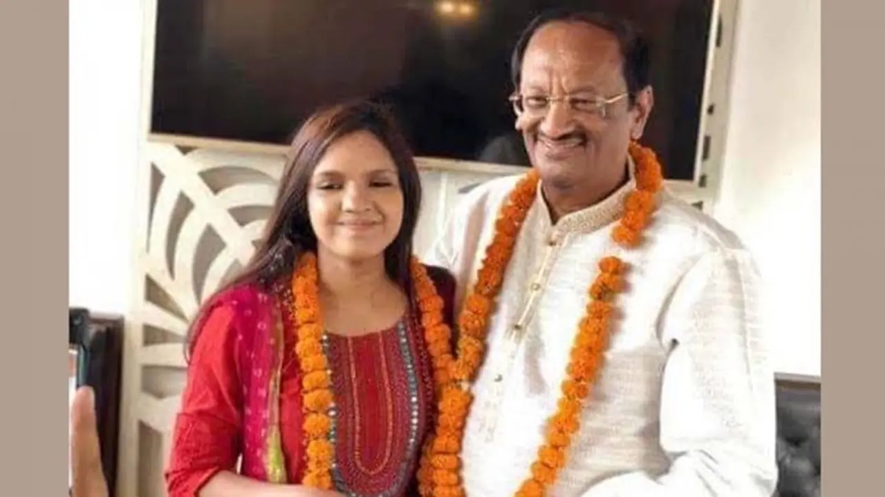 ছাত্রীকে বিয়ে করা আইডিয়ালের দাতা সদস্য মুশতাকের জামিন