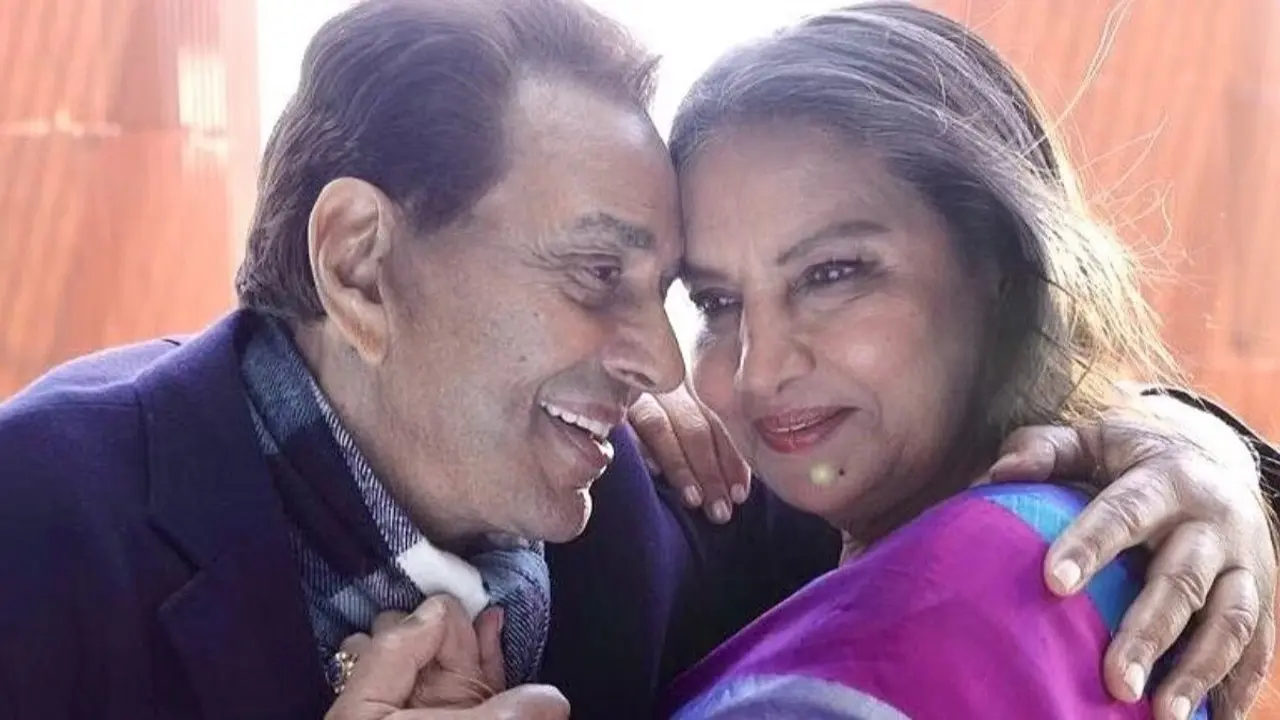 শাবানার ঠোঁটে ঠোঁট রাখা নিয়ে যা বললেন ধর্মেন্দ্র