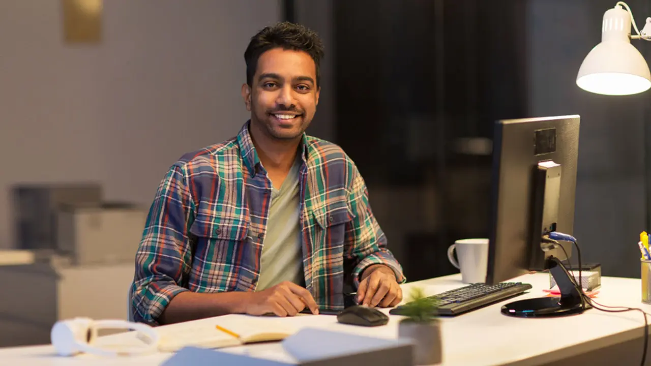 চাকরি পাওয়ার জন্য যে ৫ যোগ্যতা থাকা জরুরি