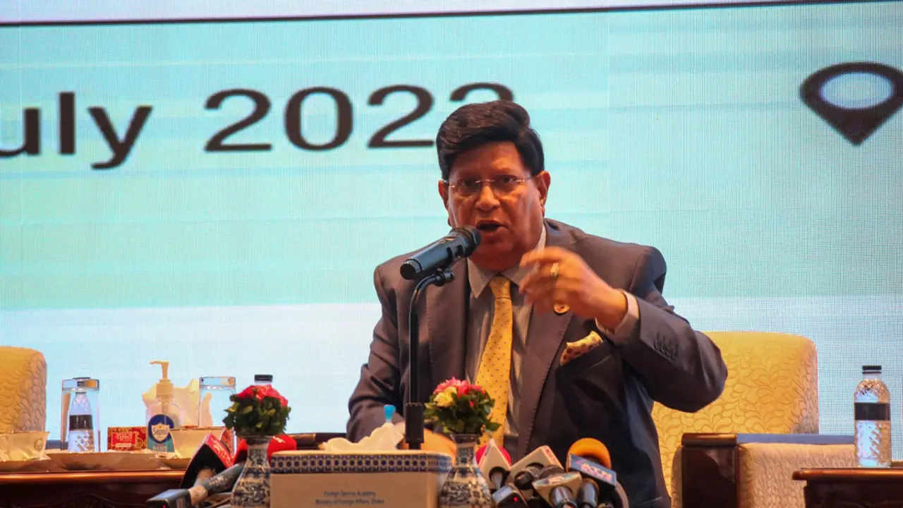 ‘নির্বাচন পর্যবেক্ষক এলে ভালো, না এলে পরোয়া করি না’