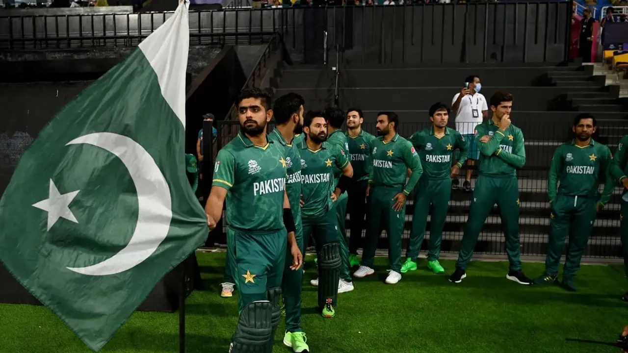 ভারত বিশ্বকাপ বয়কটের হুমকি পাক ক্রীড়ামন্ত্রীর