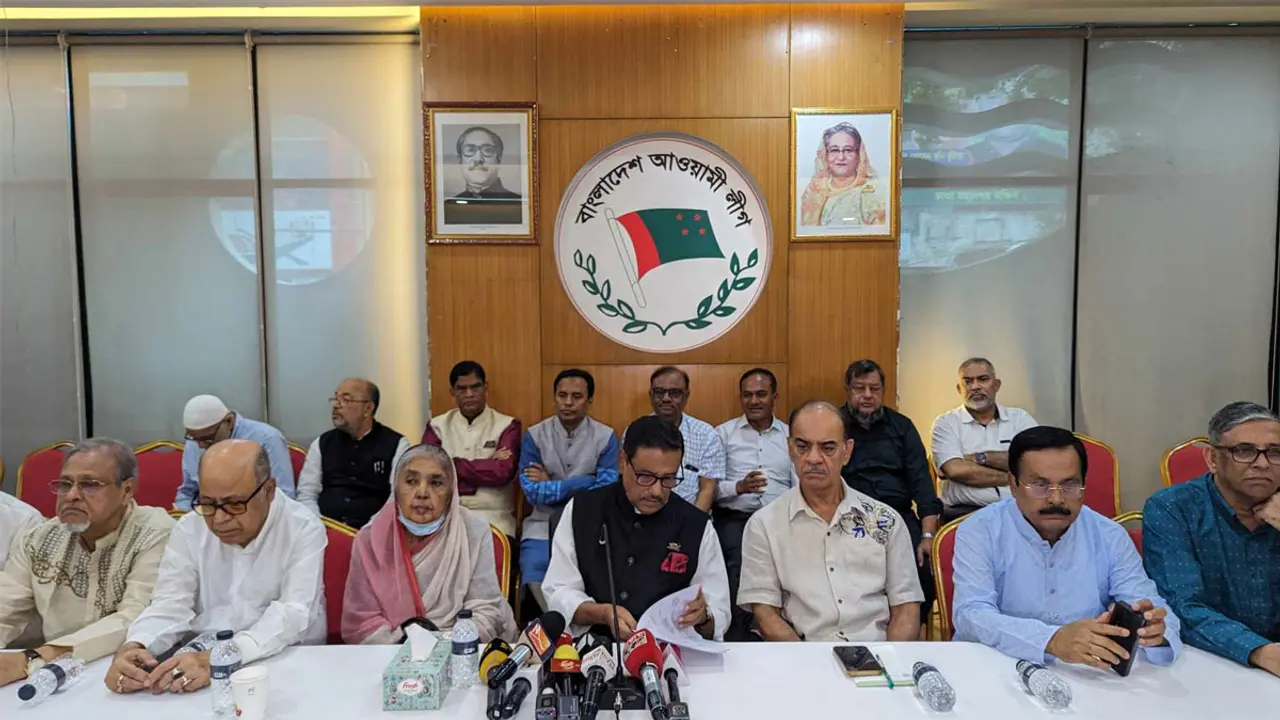 বিএনপি আগ্নেয়াস্ত্র এনে মজুত করছে : ওবায়দুল কাদের