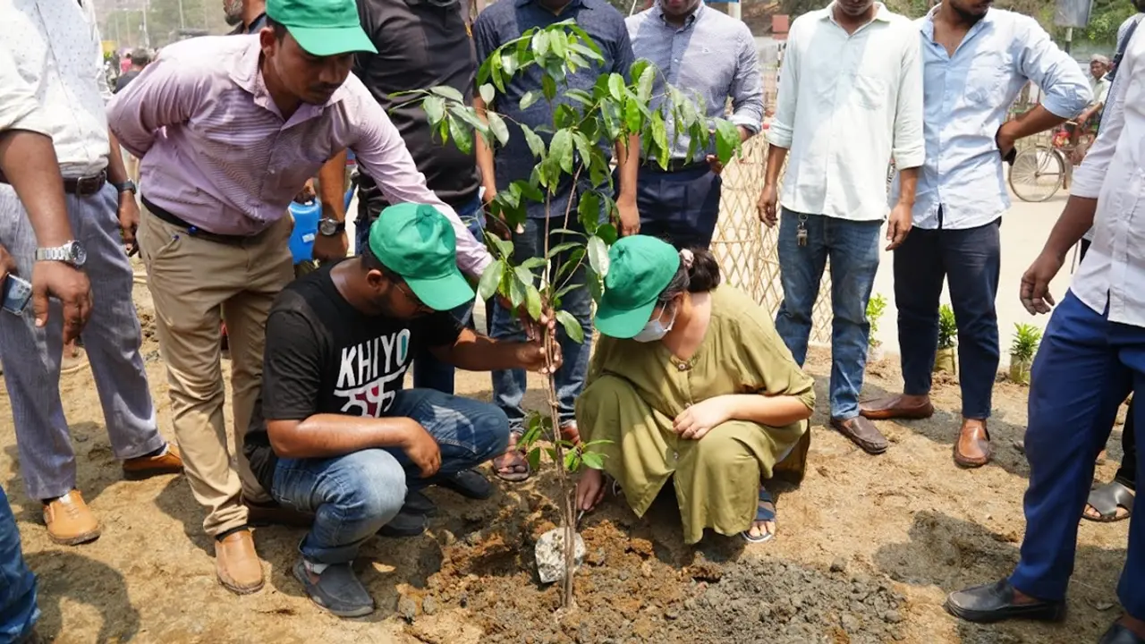 শহরের তাপ কমাতে কাজ শুরু করেছেন চিফ হিট অফিসার