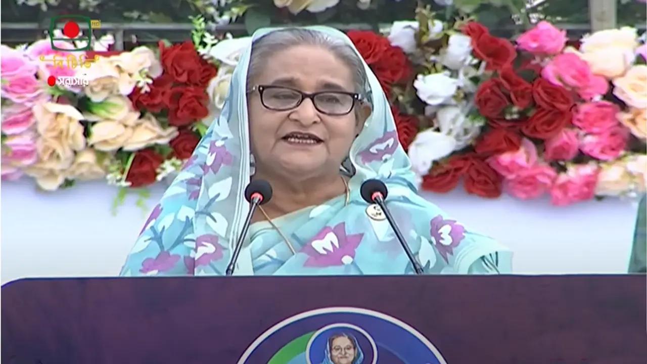 একদিন আমরা বিশ্বকাপ জয় করতে পারি : প্রধানমন্ত্রী