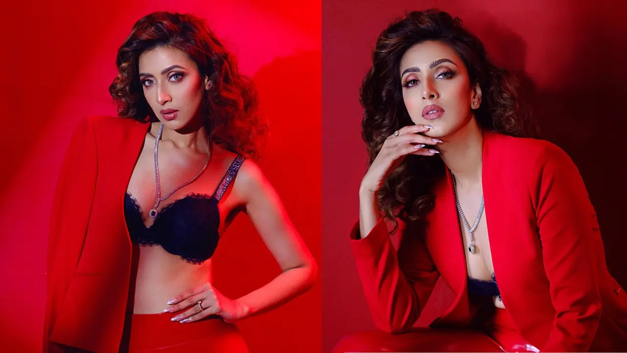 অন্যরকম ছবিতে দেখা দিলেন বিদ্যা সিনহা মিম