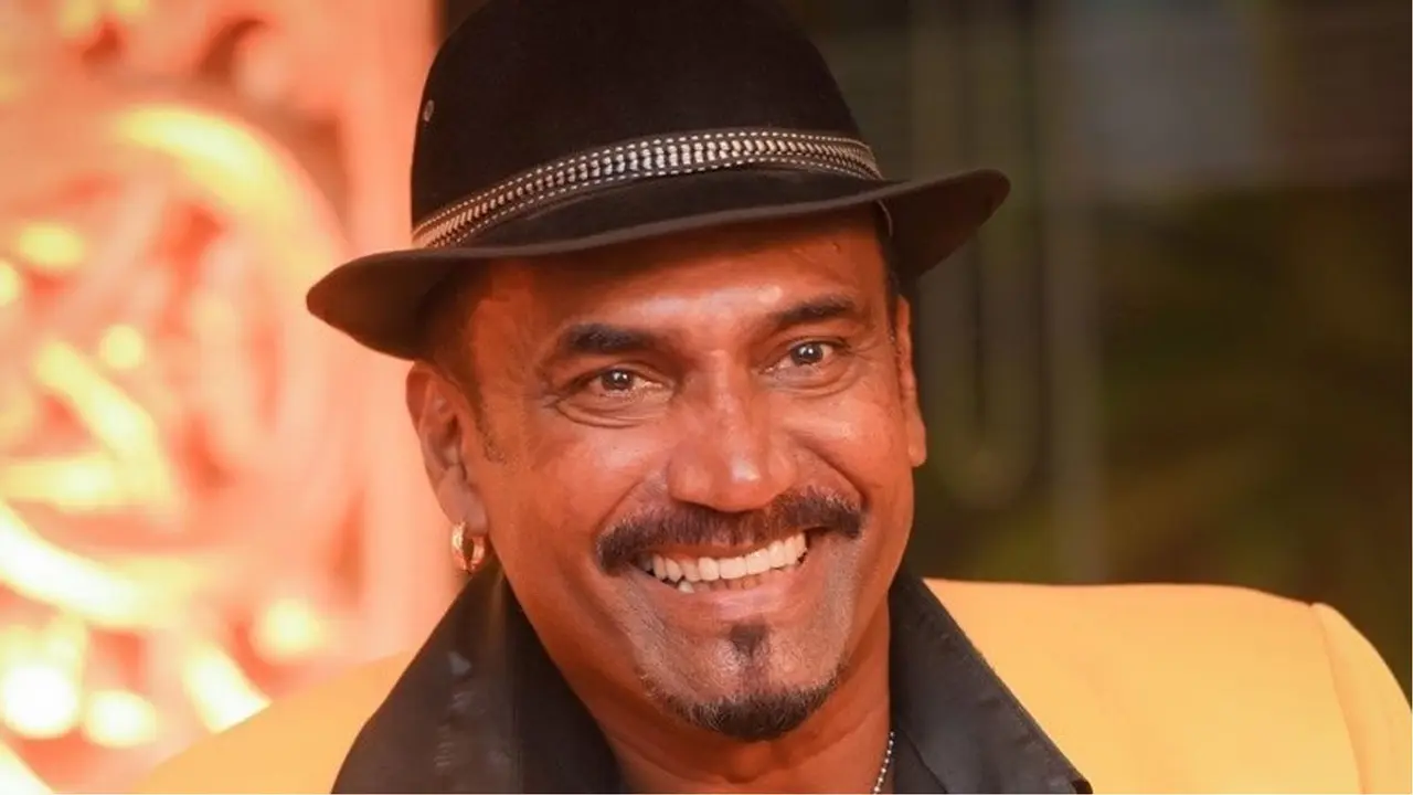 হজ করে ফিরেই অভিনয় থেকে দূরে কাবিলা