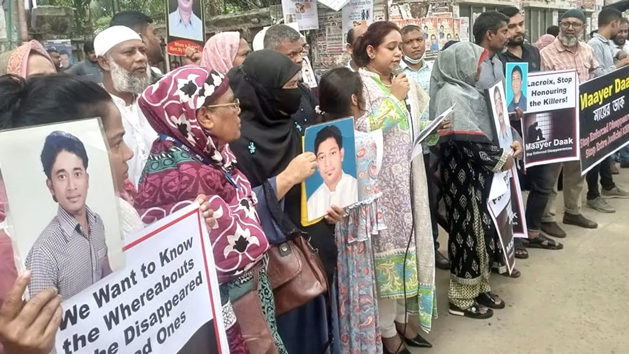 ঈদের আগেই বাবাকে ফিরিয়ে দেওয়ার আকুতি