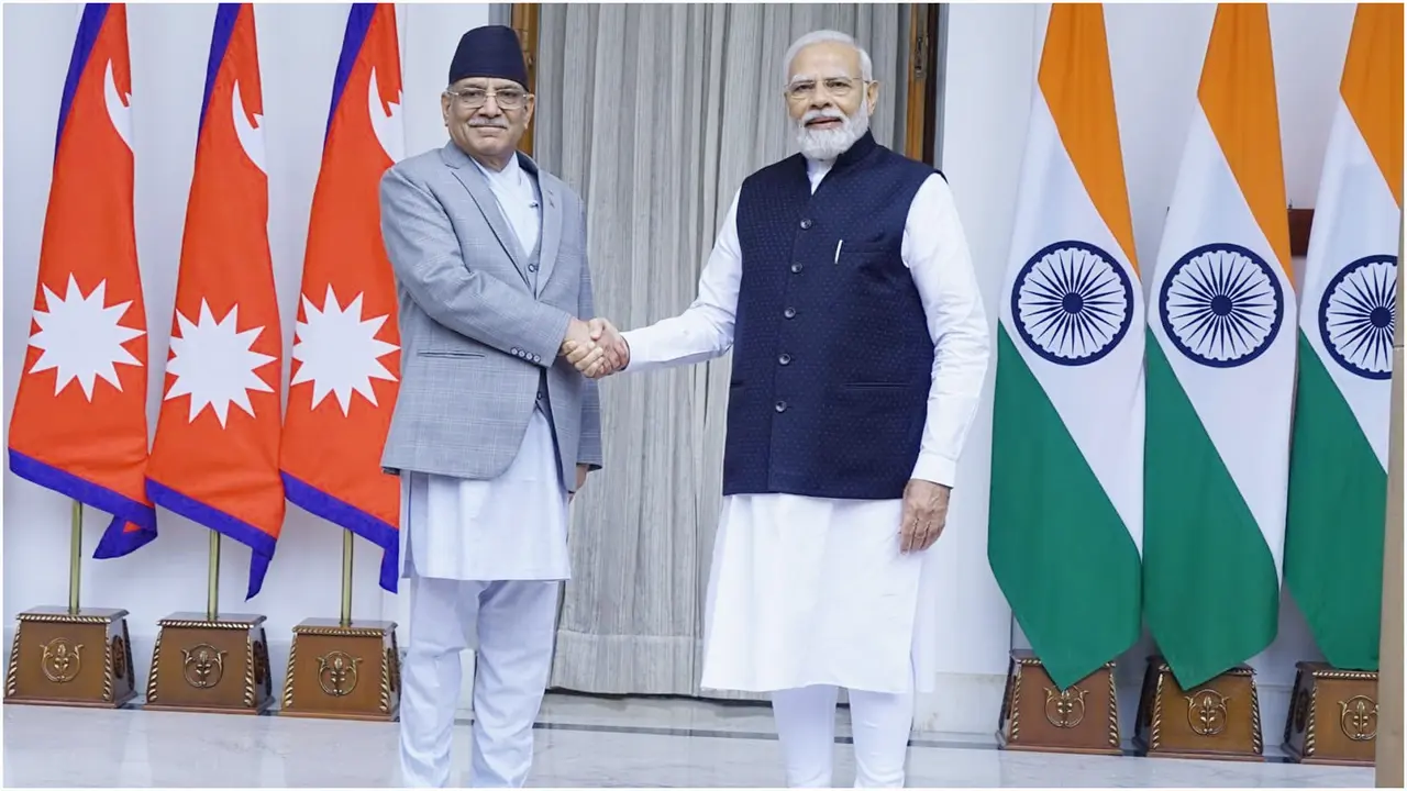 ভারতীয় লাইনের মাধ্যমে বাংলাদেশে বিদ্যুৎ বিক্রির অনুমতি পেল নেপাল