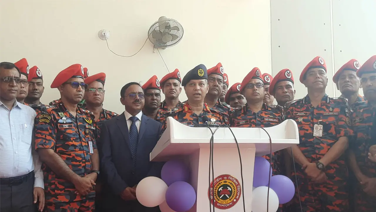 জমে থাকা গ্যাস থেকে বিস্ফোরণ, ধারণা ফায়ার সার্ভিস ডিজির