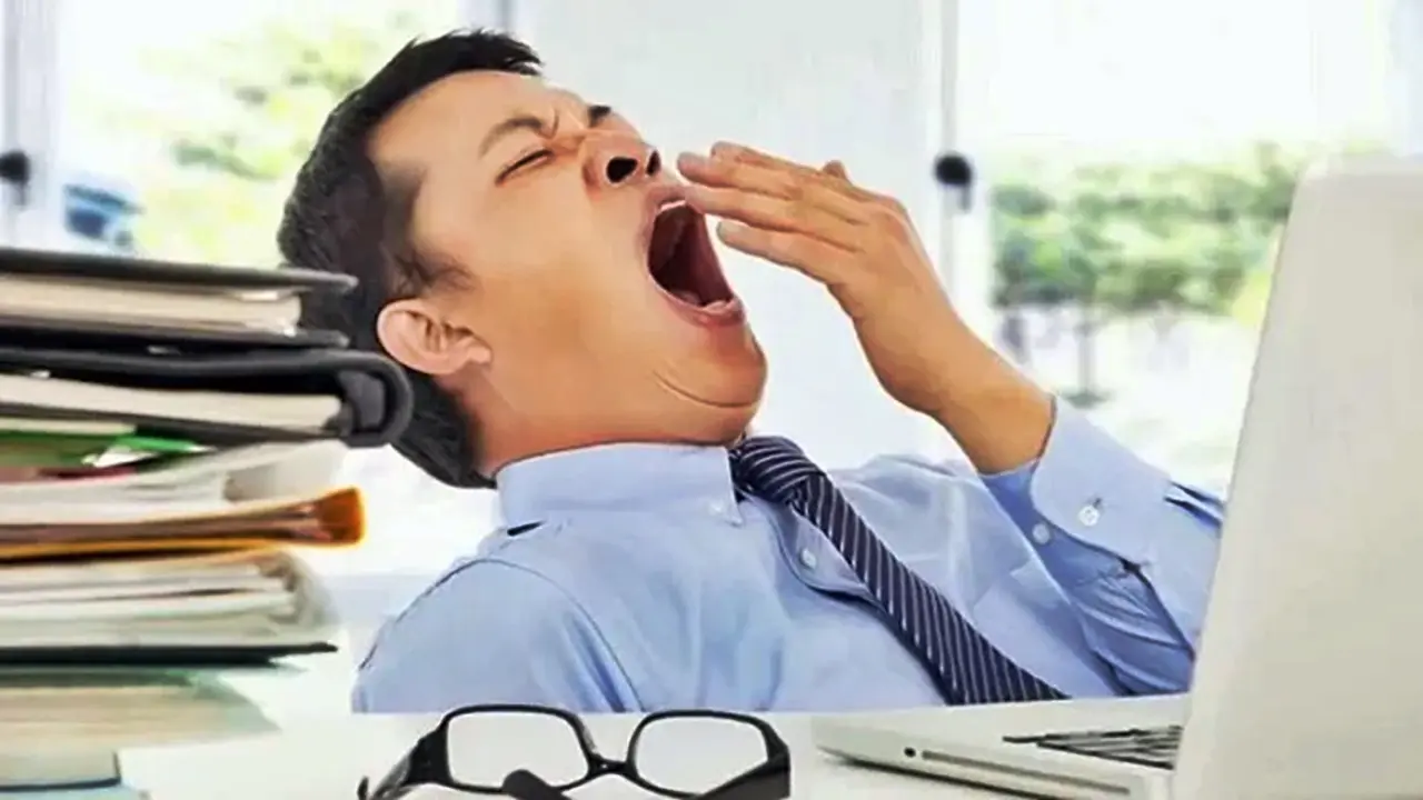 অতিরিক্ত হাই তোলা ৬ রোগের লক্ষণ