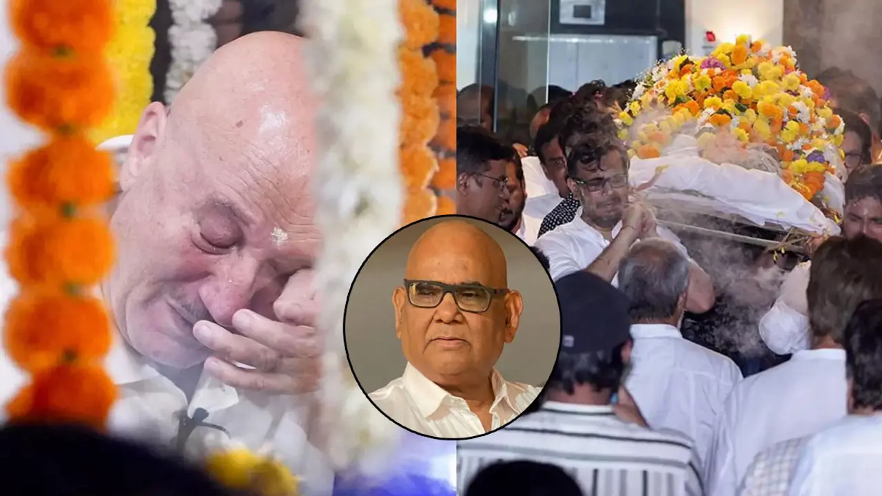 কান্নায় ভেঙে পড়লেন অনুপম খের, ভিডিও ভাইরাল