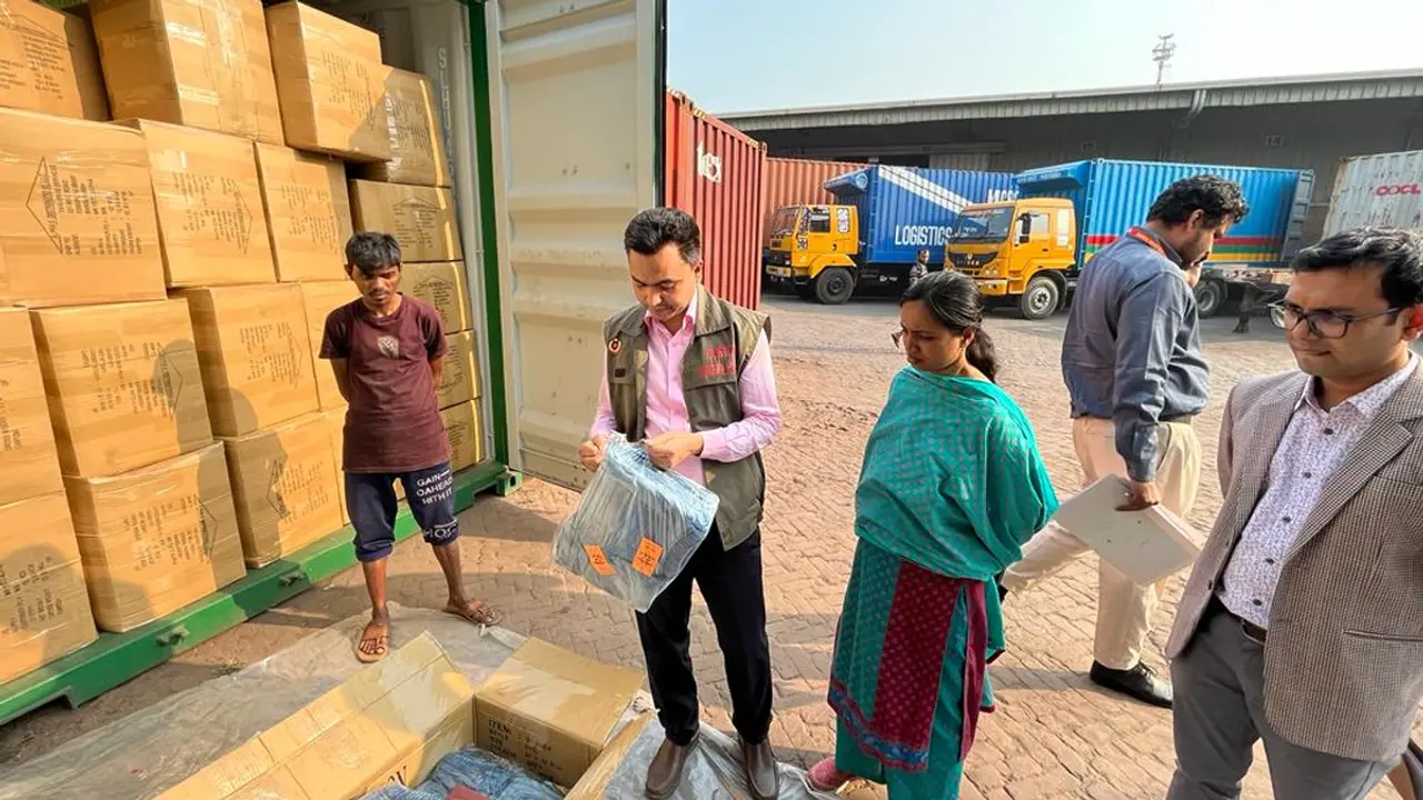 রপ্তানির আড়ালে ৫ দেশে ২১ কোটি টাকা পাচার
