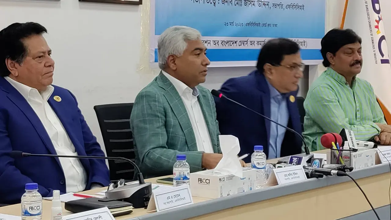 আমদানির পরও দুবাইয়ে গরুর মাংস ৫০০ টাকা, আমাদের কেন ৭৫০?