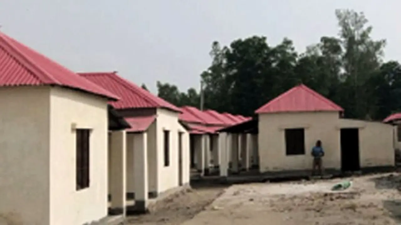 বগুড়ায় প্রধানমন্ত্রীর উপহারের ঘর পাচ্ছে আরও ১৩৩০টি পরিবার