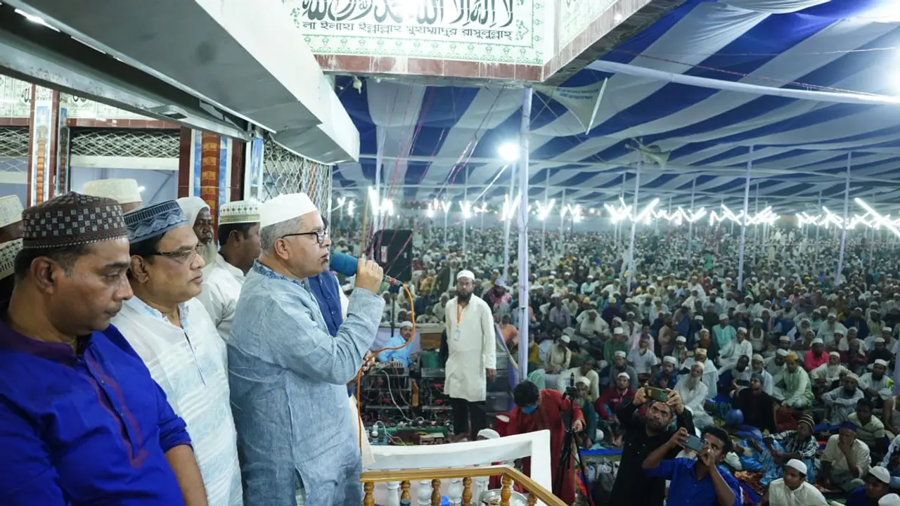 ‘মডেল মসজিদ নির্মাণ করে দৃষ্টান্ত স্থাপন করেছেন প্রধানমন্ত্রী’