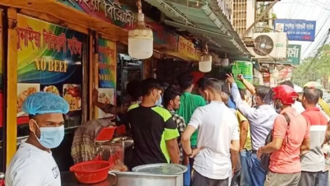 মোখায় ‘গ্যাসশূন্য’ চট্টগ্রাম, হোটেল-রেস্তোরাঁয়ও হাহাকার
