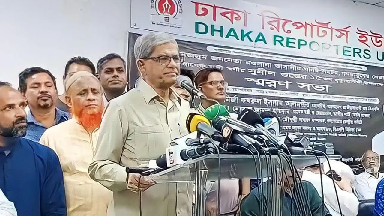 আ.লীগের নেতৃত্বে কতজন মুক্তিযোদ্ধা আছেন, প্রশ্ন ফখরুলের