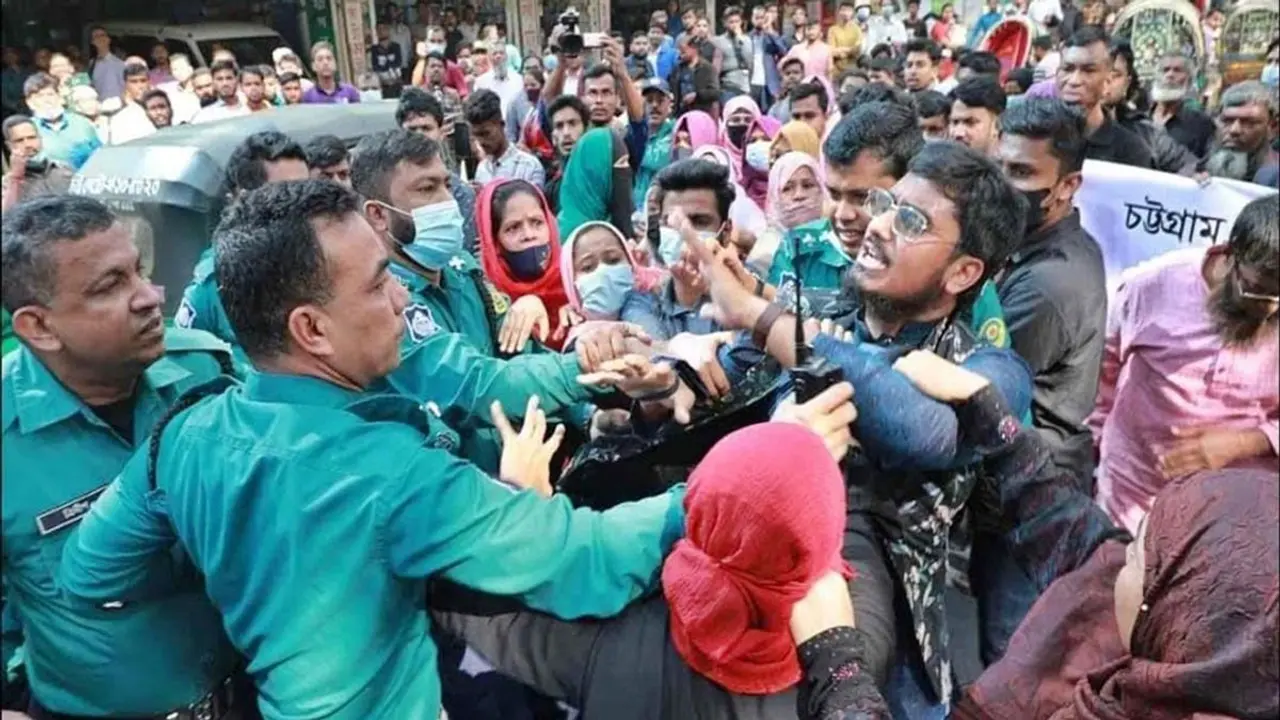 ৭৮ দিন ধরে ‌‘অসুস্থ’ রোগীর স্বজন পেটানো সেই ওসি-এসআই!