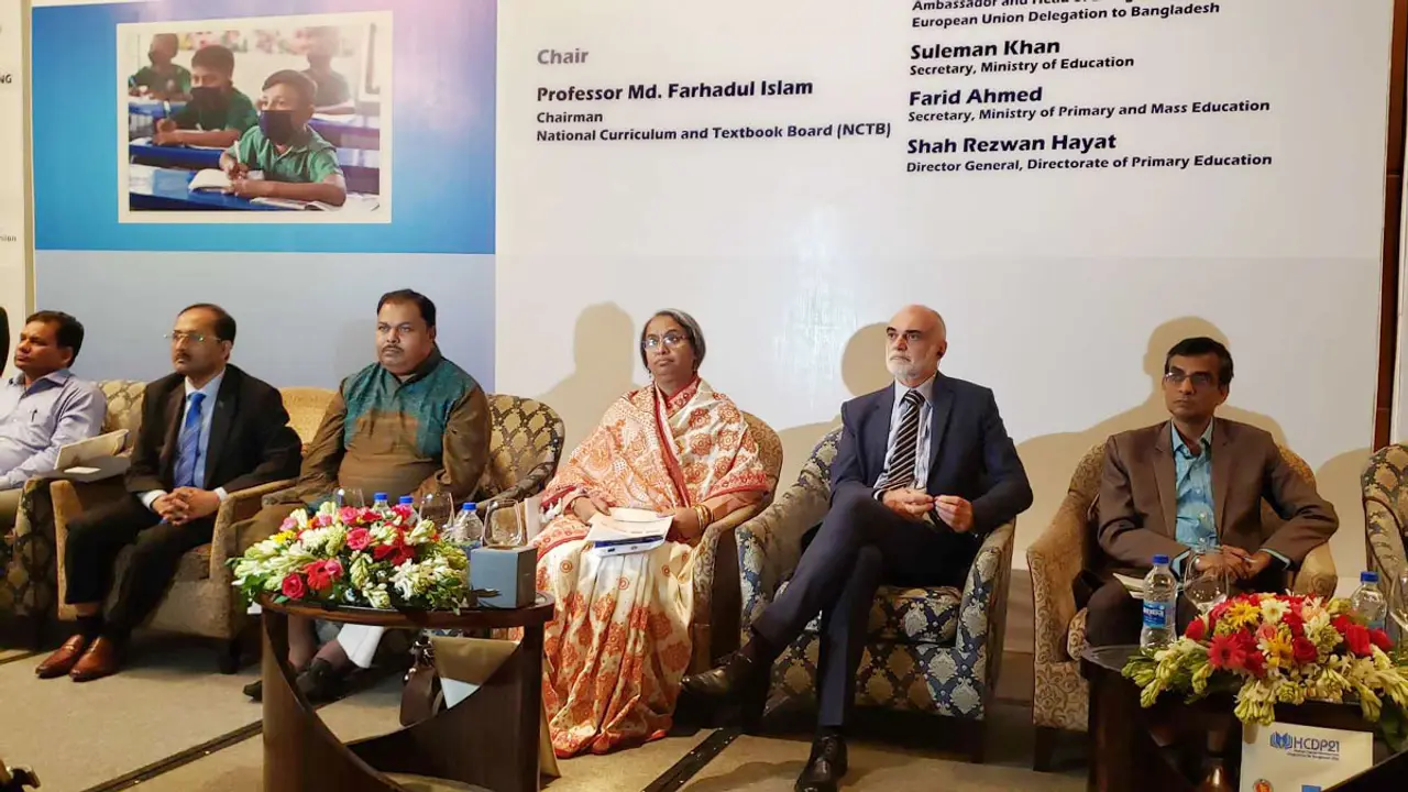 ‘করোনায় শিক্ষার ক্ষতির পাশাপাশি সম্ভাবনাও তৈরি হয়েছে’
