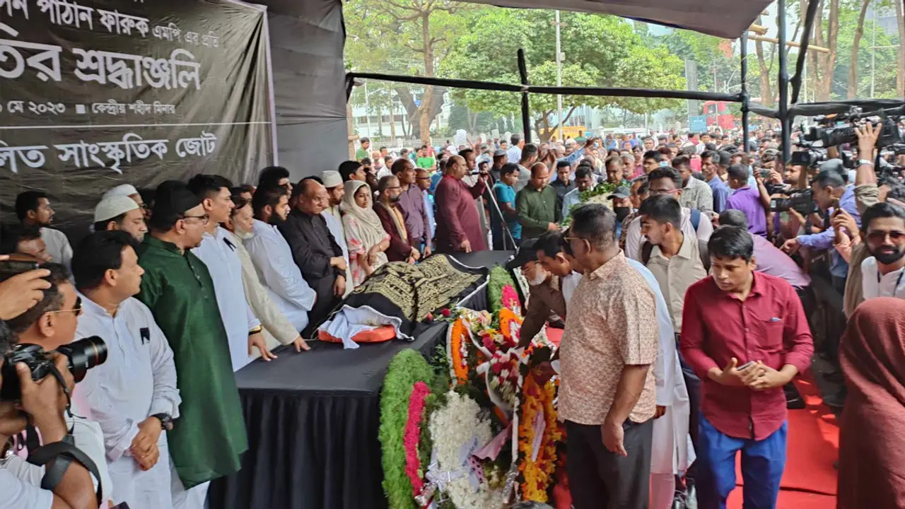 ঋণের বদলে নায়ক ফারুকের ব্যাংকে বন্ধকী সম্পত্তির পরিমাণ বেশি