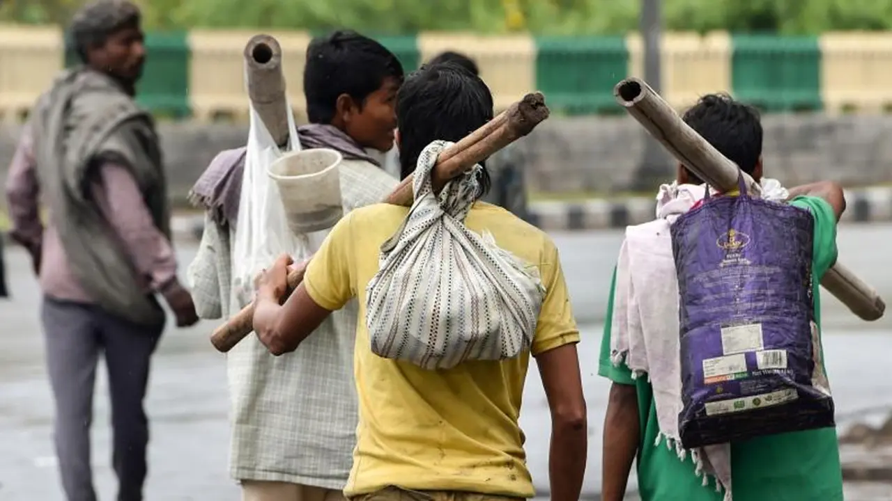 শ্রমিকের অধিকার রক্ষায় যা বলেছেন মহানবী (সা.)