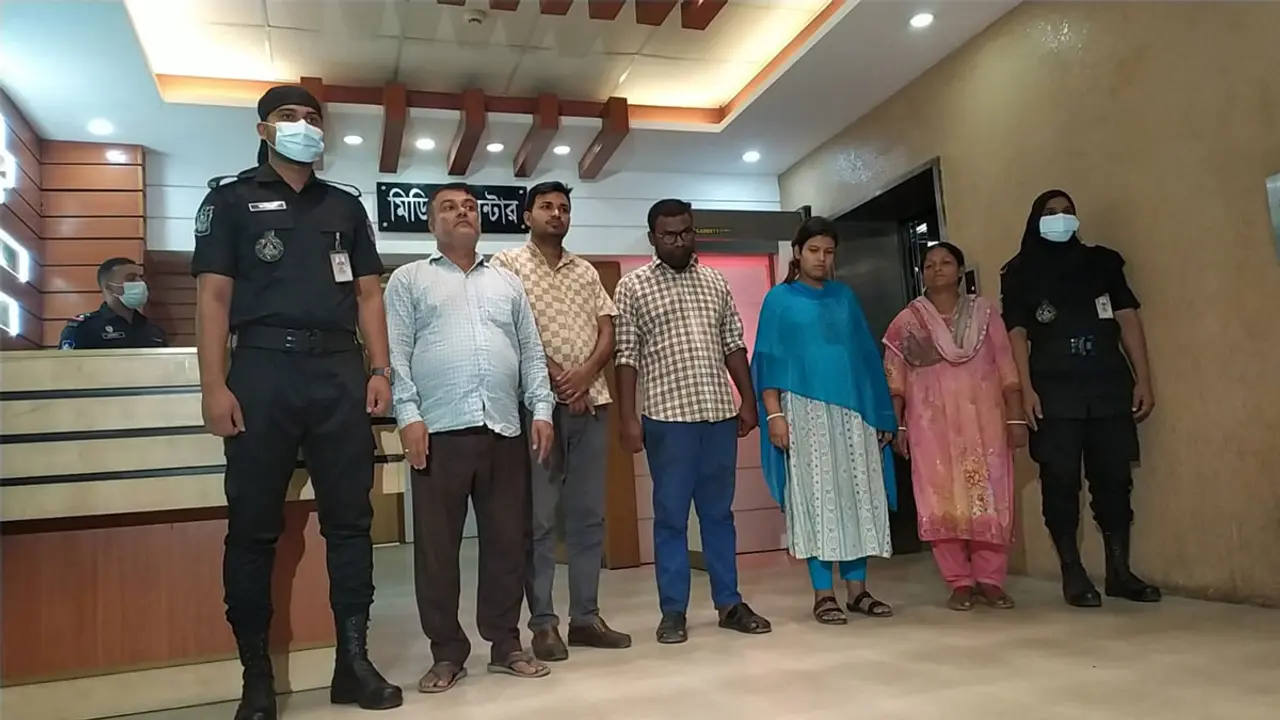 অপহরণের পর অনলাইনে শিশু বিক্রি করত চক্রটি
