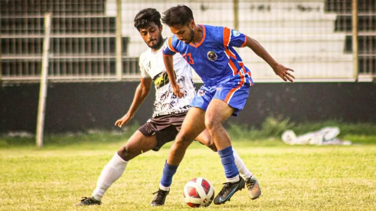 ক্রিকেটার হালিমের ছেলের চোখ জাতীয় ফুটবল দলে