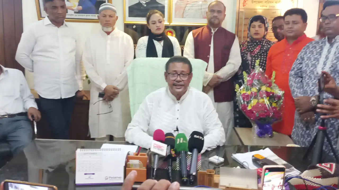 এমপি হতে উপজেলা চেয়ারম্যানের পদত্যাগ