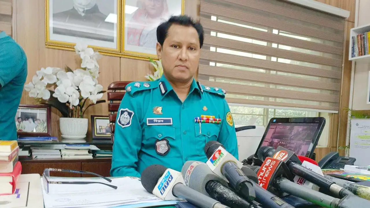 ‘মিছিলের নামে নাশকতা করলে বিন্দুমাত্র ছাড় নেই’