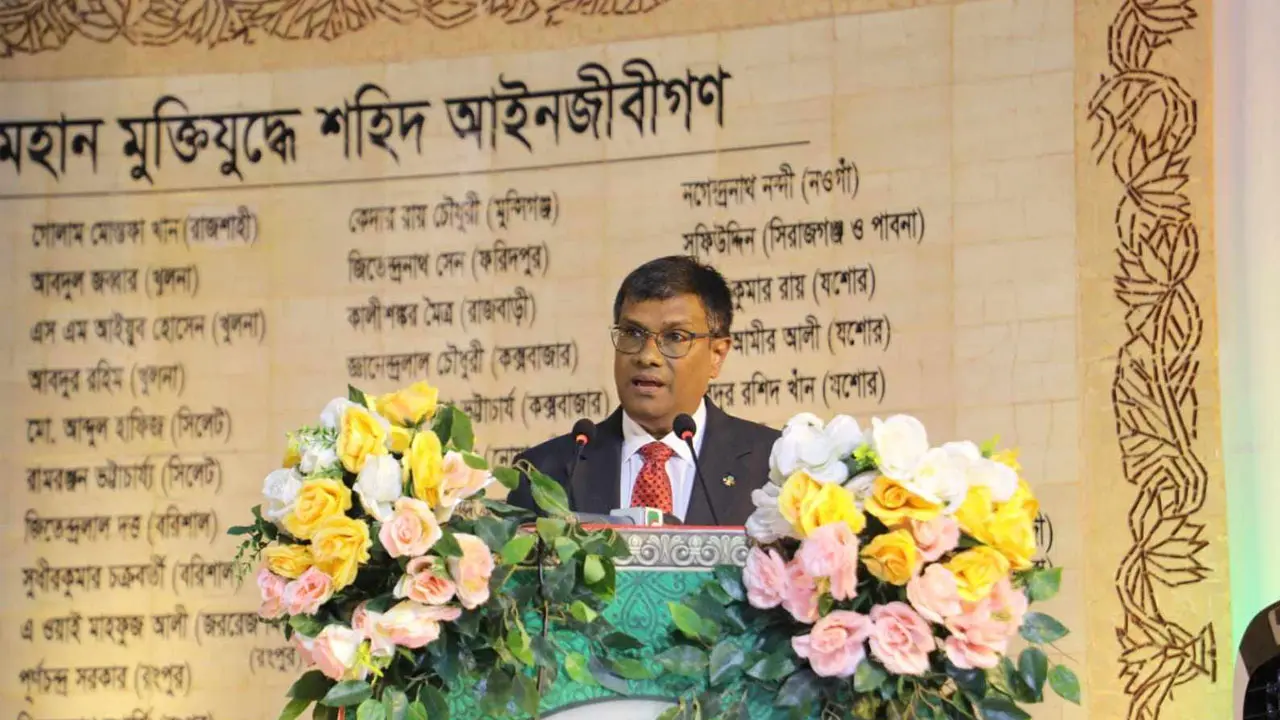 আপিল বিভাগে বিচারকাজ পর্যবেক্ষণ করলেন মালদ্বীপের প্রধান বিচারপতি