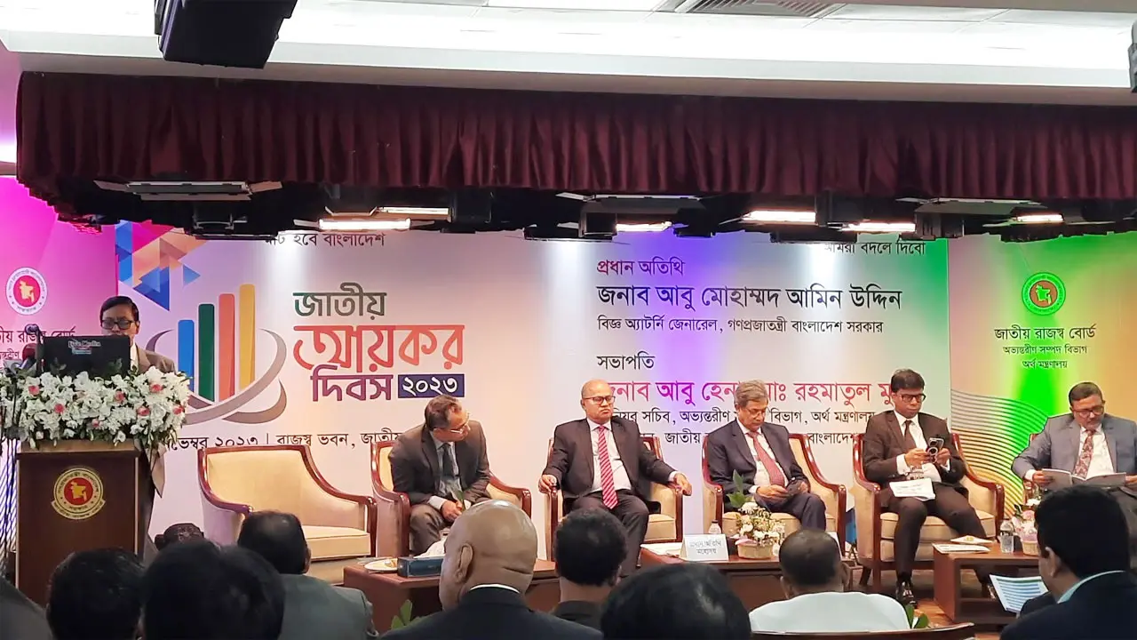 করযোগ্য আয় করেন ৬৫-৭০ লাখ, রিটার্ন আসে অর্ধেক