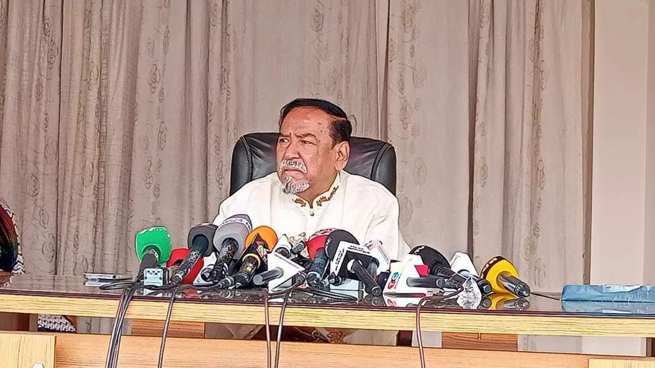 আমি কোনো দল খুলছি না, আমার নেত্রী খালেদা জিয়া : হাফিজ উদ্দিন