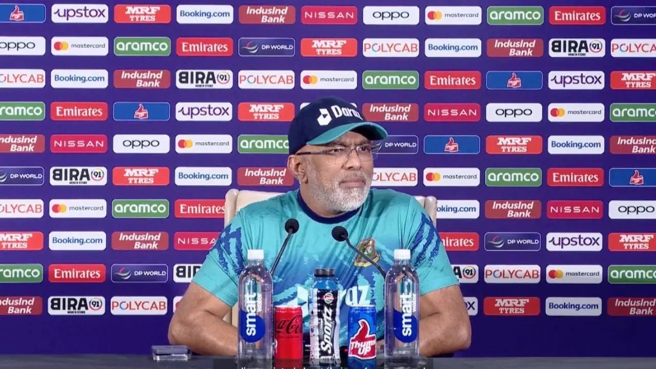 বিশ্বকাপের পর থাকবেন কিনা জানালেন হাথুরু