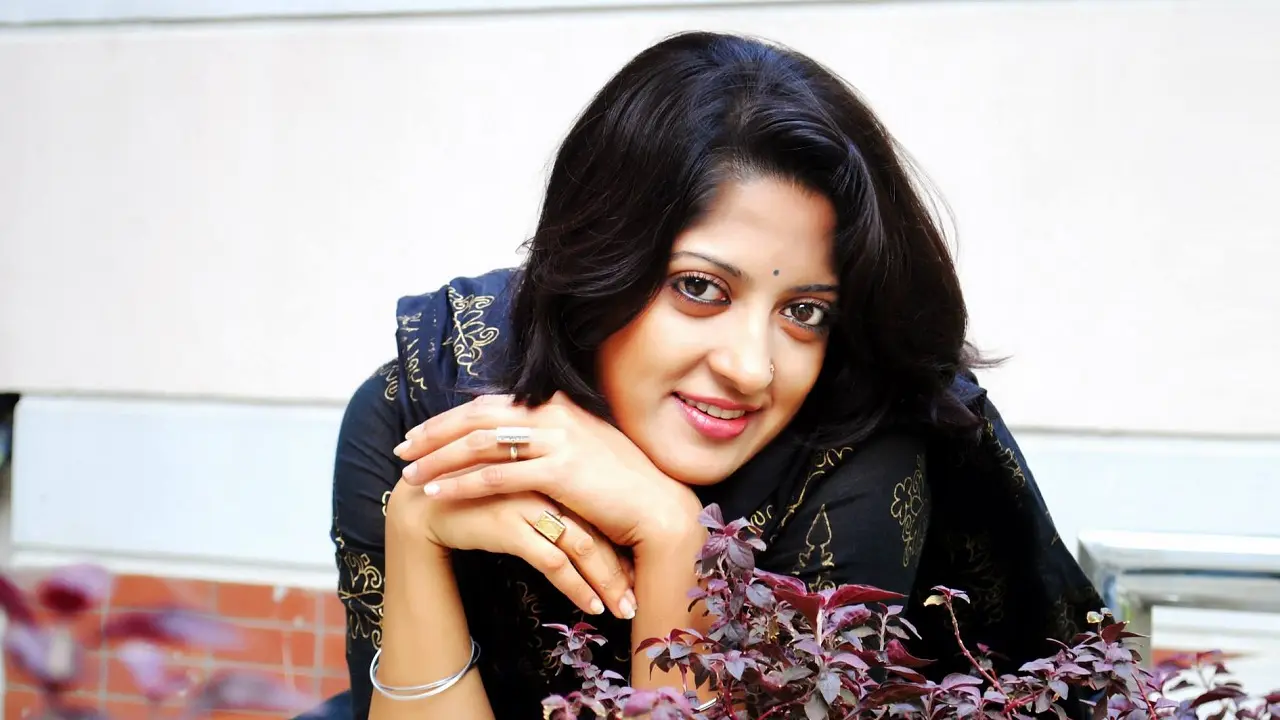 মা-বাবা, ভাই-বোন কেউ ছিল না হিমুর