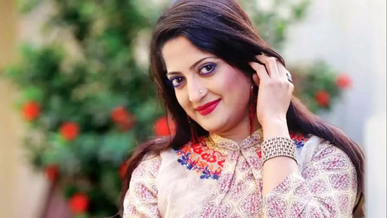 ‘আত্মহত্যা’ করেছেন হুমায়রা হিমু, প্রেমিককে খুঁজছে পুলিশ