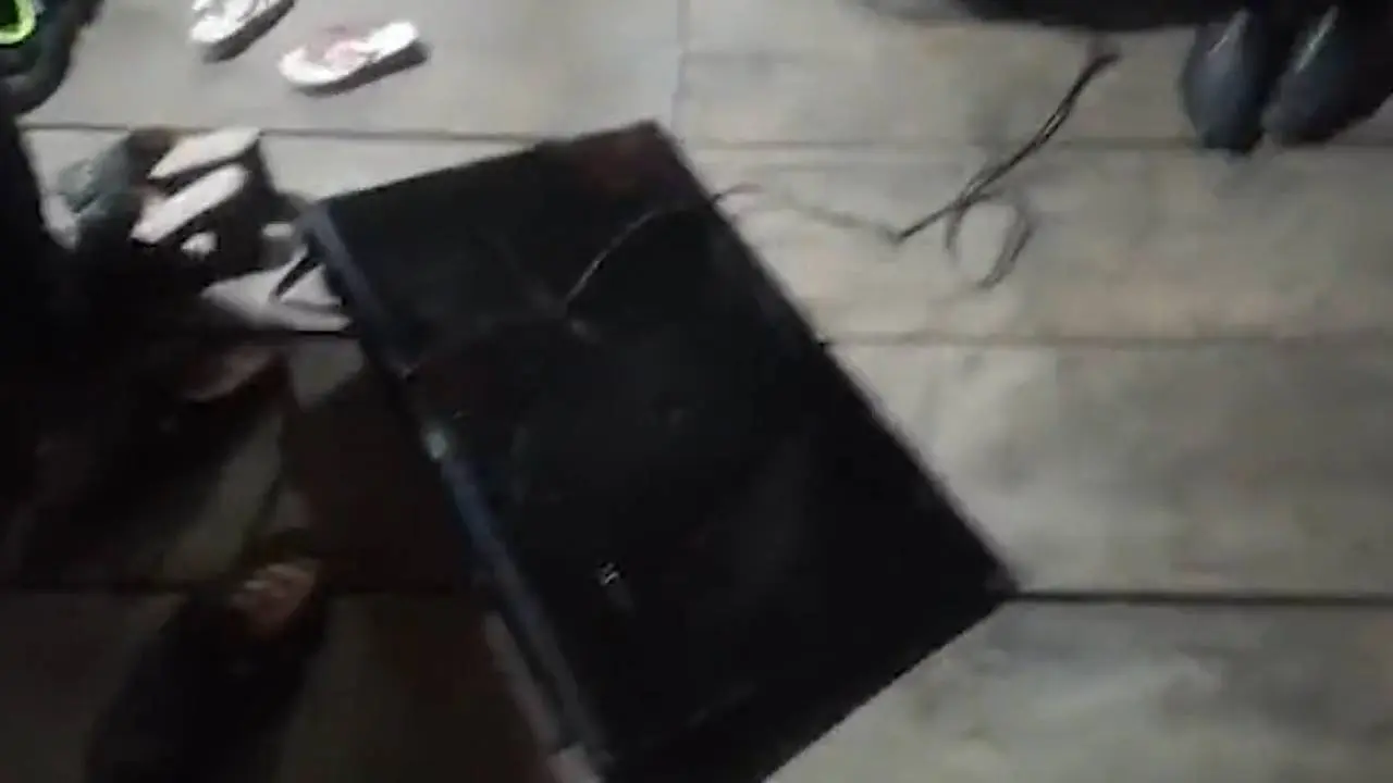 রাগে টিভি ভাঙছেন ভারতীয় সমর্থকরা 