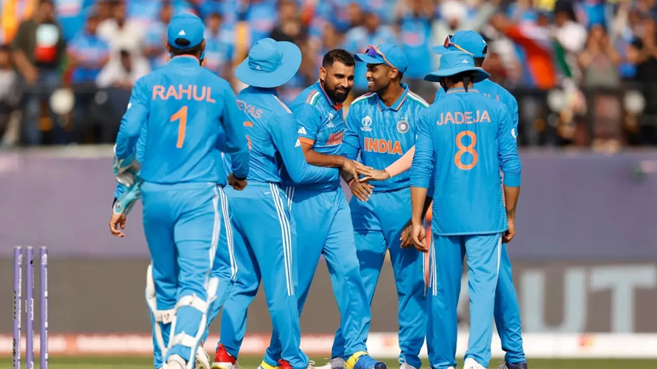 ‘বিশ্বকাপ জেতাতে ভারতকে আলাদা বল দিচ্ছে আইসিসি’