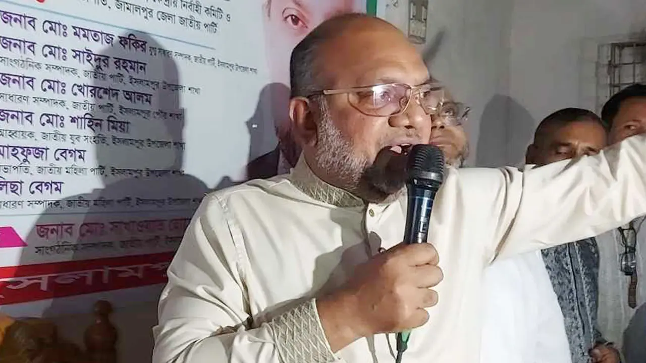 লুটপাটের উন্নয়ন করায় মানুষ আ.লীগকে আর চায় না : মোস্তফা 